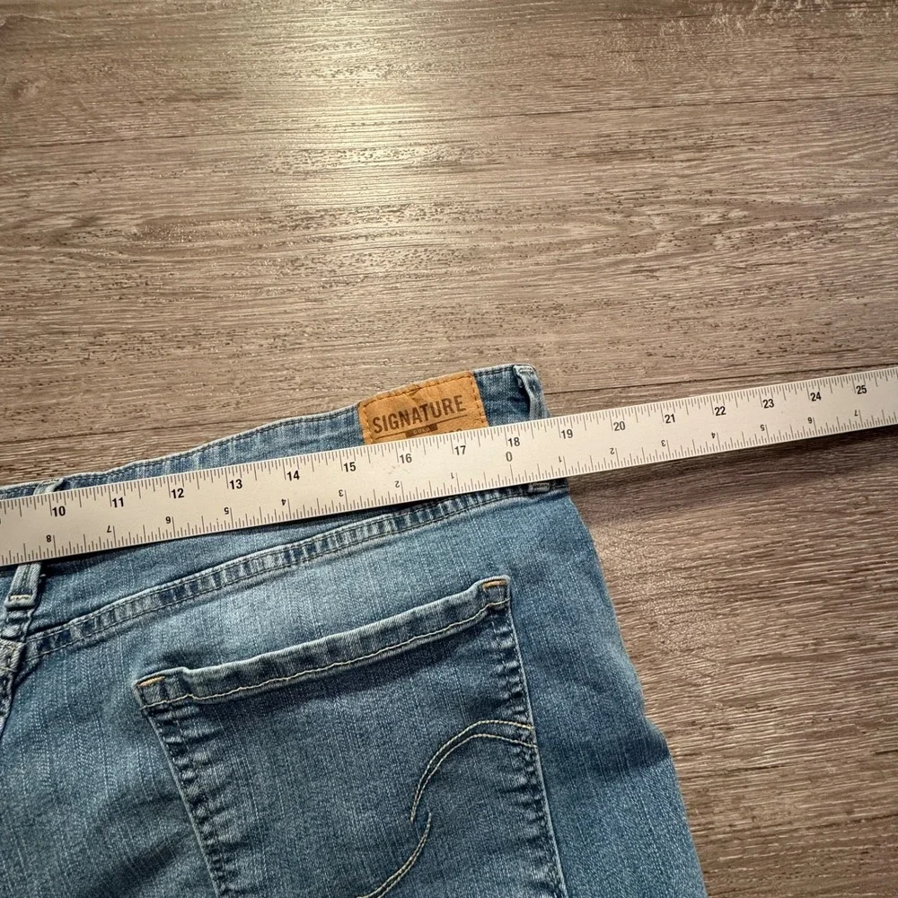 Levis socialflare curated